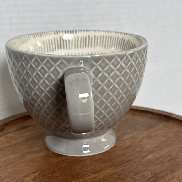 2 Signature Housewares Footed Stoneware 14 oz Mugs Diamonds Dots Lines & Zigzags - Picture 4 of 16